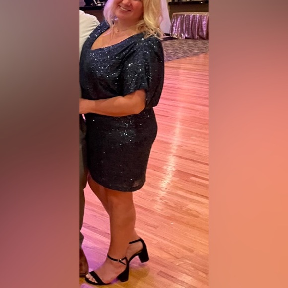 Vince camuto blue sequin cocktail dress - Picture 5 of 13